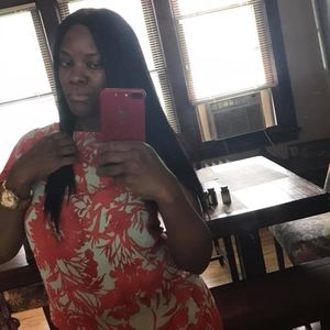 Meet your Posher, Kendra